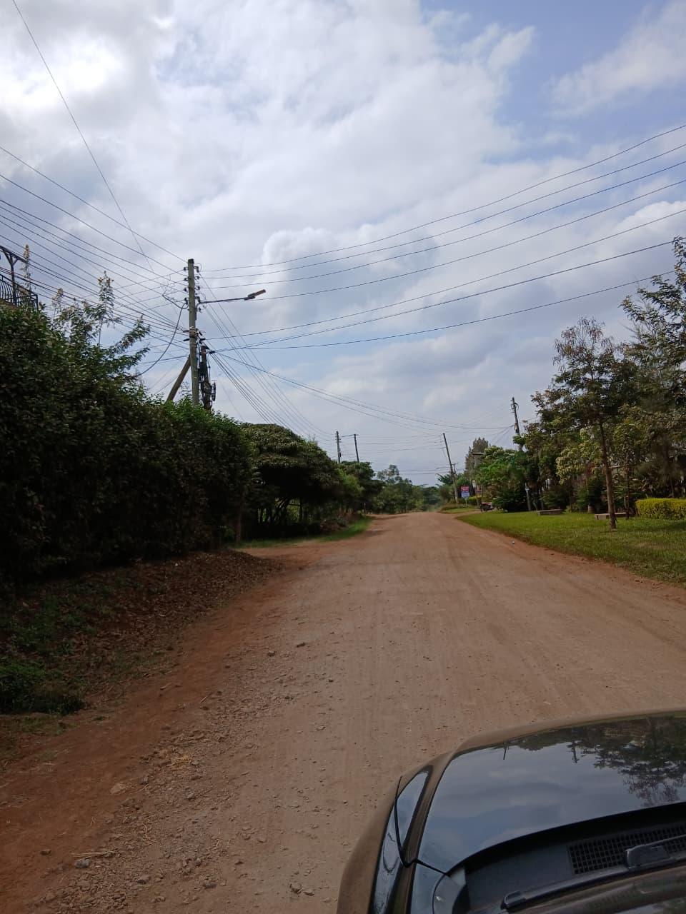 First Avenue, Varsity Ville Estate
